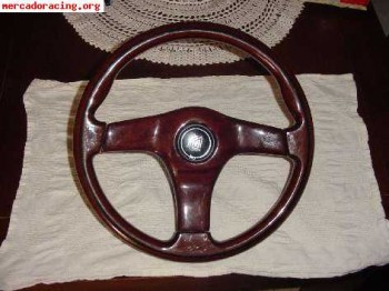 Volante nardi