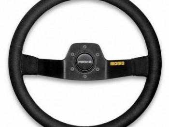 Volante momo corse- descatalogado