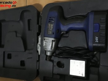 Se vende pistola de impacto a bateria