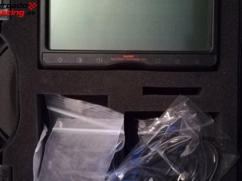 Pantalla race technology.