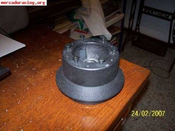 Se vende piña para volante omp sierra cosworth