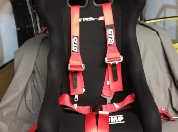 Baquet y arnés 6 puntos