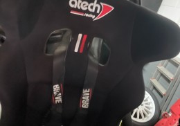 Baquets atech + arneses brave