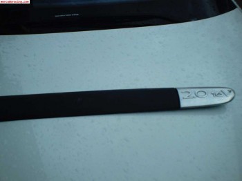 Vendo moldura renault clio 2.0.  derecha