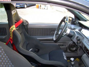 Vendo backet sparco pro 2000.