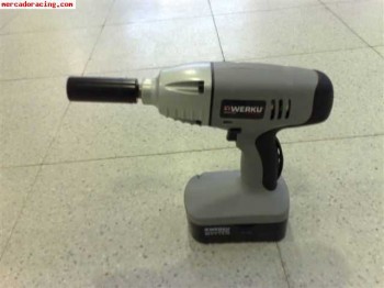 Llave de impacto a bateria