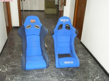 Vendo 2 bakets en perfevto estado