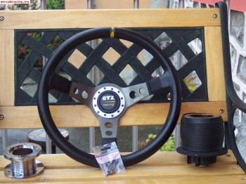 Vendo volante gtz racibg (3 palos color titanio), con piña y