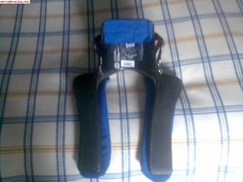 Vendo hans con una carrera