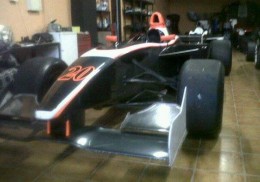 Dallara world series por 2 
