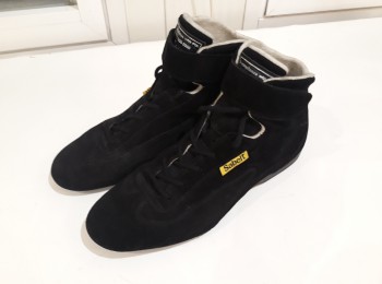 Botines sabelt fia talla 42 (28 cms)