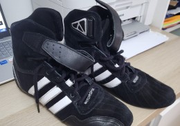 Botines adidas talla 42
