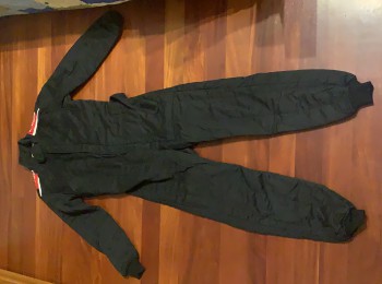 Vendo ropa casi nueva