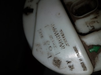 Bobina de encendido y bomba de gasolina de clio sport 172