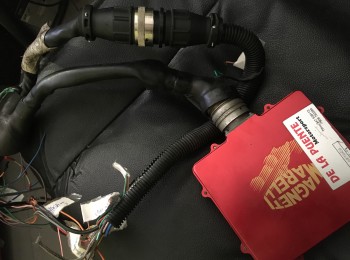 Marelli clio cup con conector y trozo de cableado