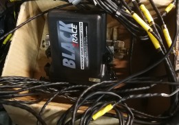 Centralita e-race black