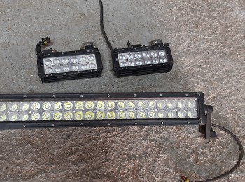 Se vende parrilla de faros led con cuneteros
