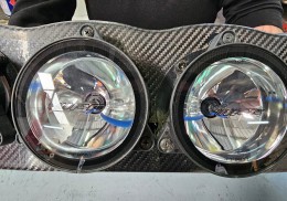 Parrilla faros evo x