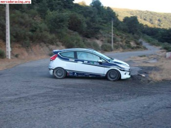 Se ofrece copiloto para el nacional-regional