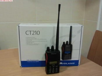 Se vende walkie talkie nuevo a estrenar !!! 115€