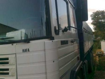 Se ofrece camionero. 658475254