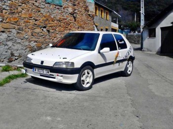 Se buscan patrocinadores para equipo joven de rallys 