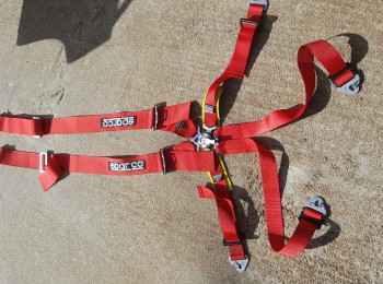 Pareja de arneses sparco 6 puntos hasta 2020