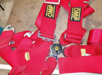 Arnes 4 puntos turini y pareja 6 puntos omp y gt2i 