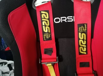 Se vende pareja de arneses rrs (caducados) 