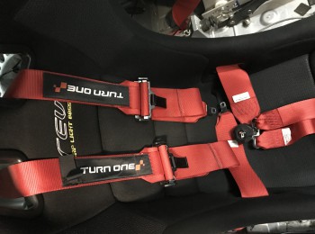 Pareja de arneses turn one 6 puntos, válidos hasta 2026