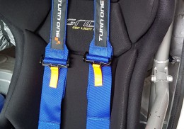 Arneses 6 puntos turn one azules 