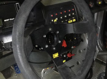 Se vende volante omp wrc con dos carreras 