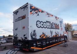 Camión motorhome +taller