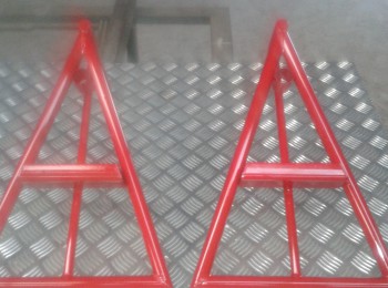 Pareja de caballetes