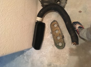 Se vende tapa y entrada de aire  admision de 205 rallye