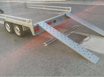 Remolque plataforma portacoches para buggy o coche pequeño