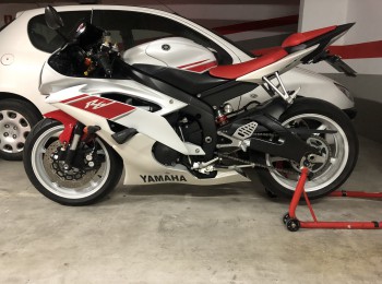 Yamaha r6r modelo 2009 17.500 km