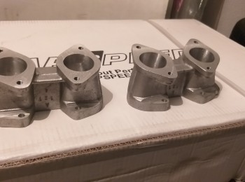 Colector de admisión bmw 2002 carburación weber