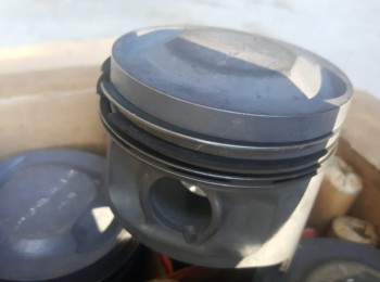 Pistones tarabusi a 84.40