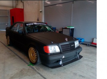 Mercedes w124 amg