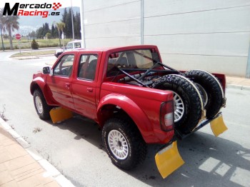 Nissan navara competicion raids