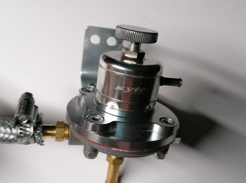 Regulador de presión de gasolina