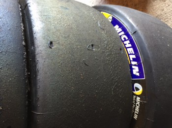 Sliks michelin hankook pirelli