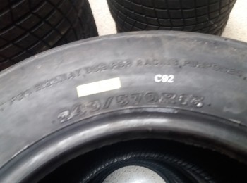 Se venden neumáticos llanta 13 para cm, fórmulas, barquetas .