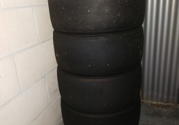 Slicks hankook ventus r13 