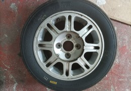 Neumático con llanta t71