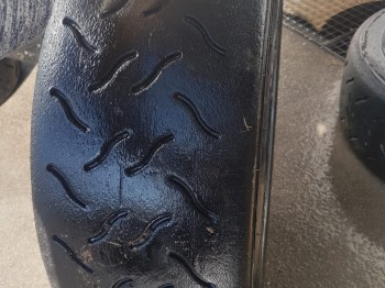 Juego de slick hankook seco