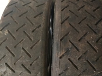 Slicks fedima 195/50/15 50€