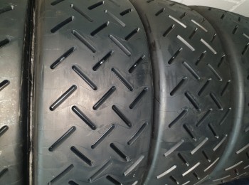 Michelin compuesto 30 en 15