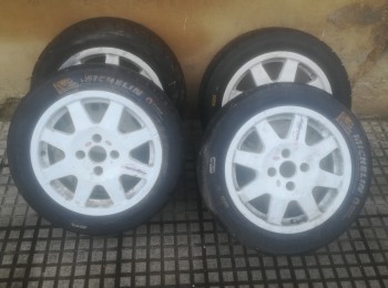 Slicks michelín fía y hankook 